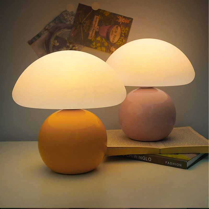 IWASHI Mushroom Lamp Table Lamp for Bedroom-Small Desk Table Lamps, Mid Century Modern Table Lamps for Living Room Bedroom Decor,Cute Ceramic Lamps for Mushroom Home Room Decor,Glass Shade
